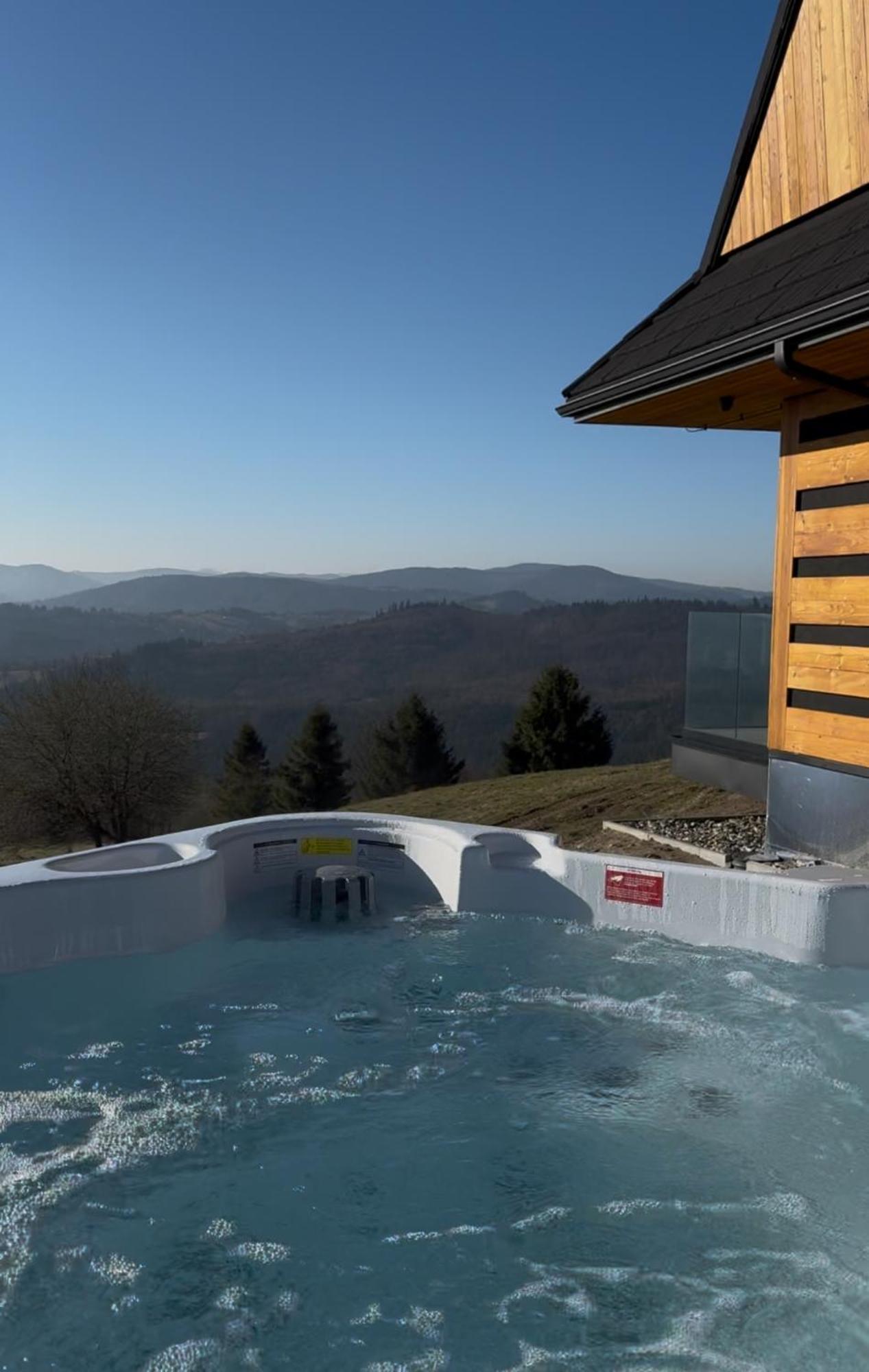 Montini - Wybrane Domki Z Jacuzzi Koniaków Exteriér fotografie
