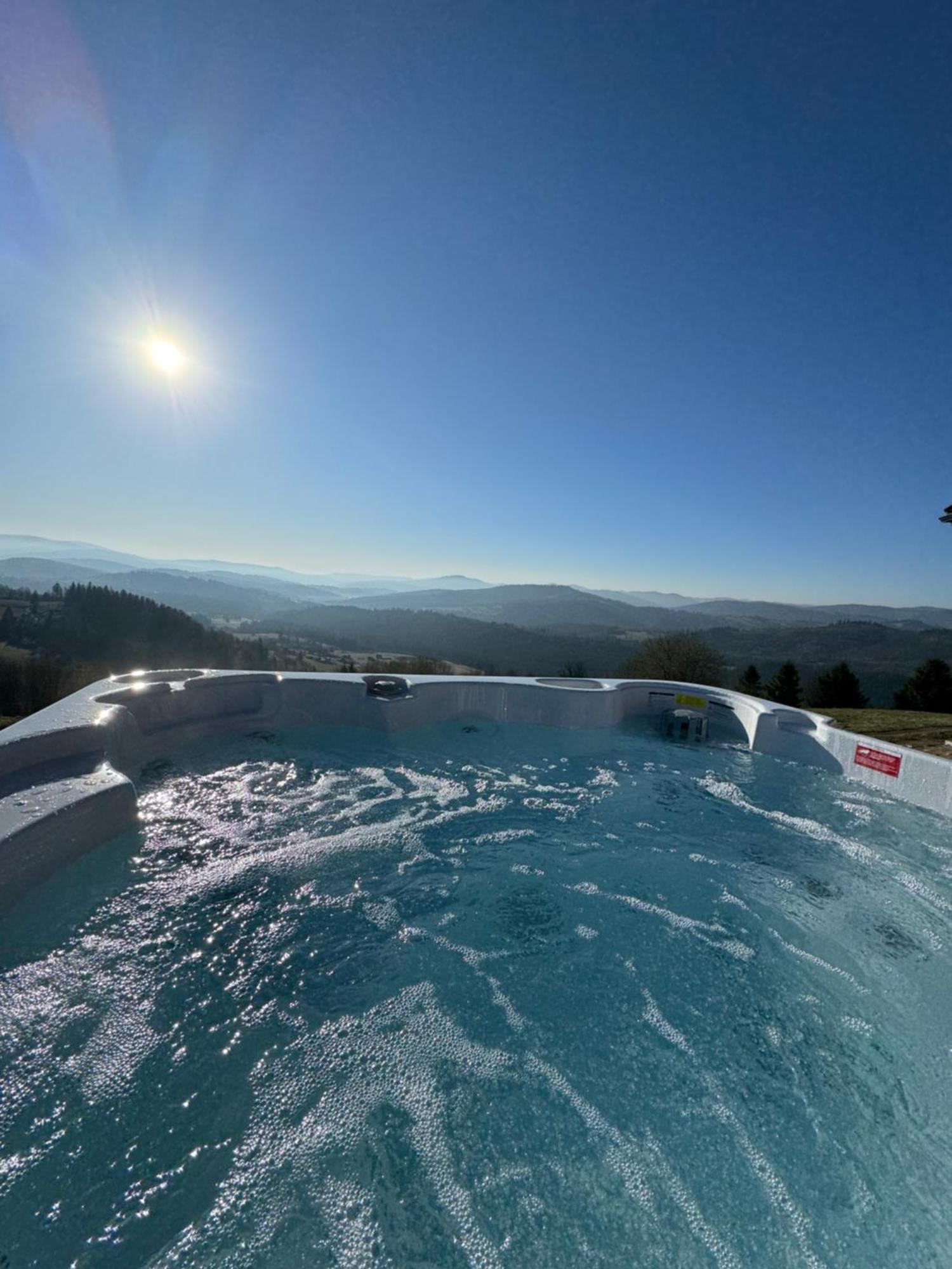 Montini - Wybrane Domki Z Jacuzzi Koniaków Exteriér fotografie